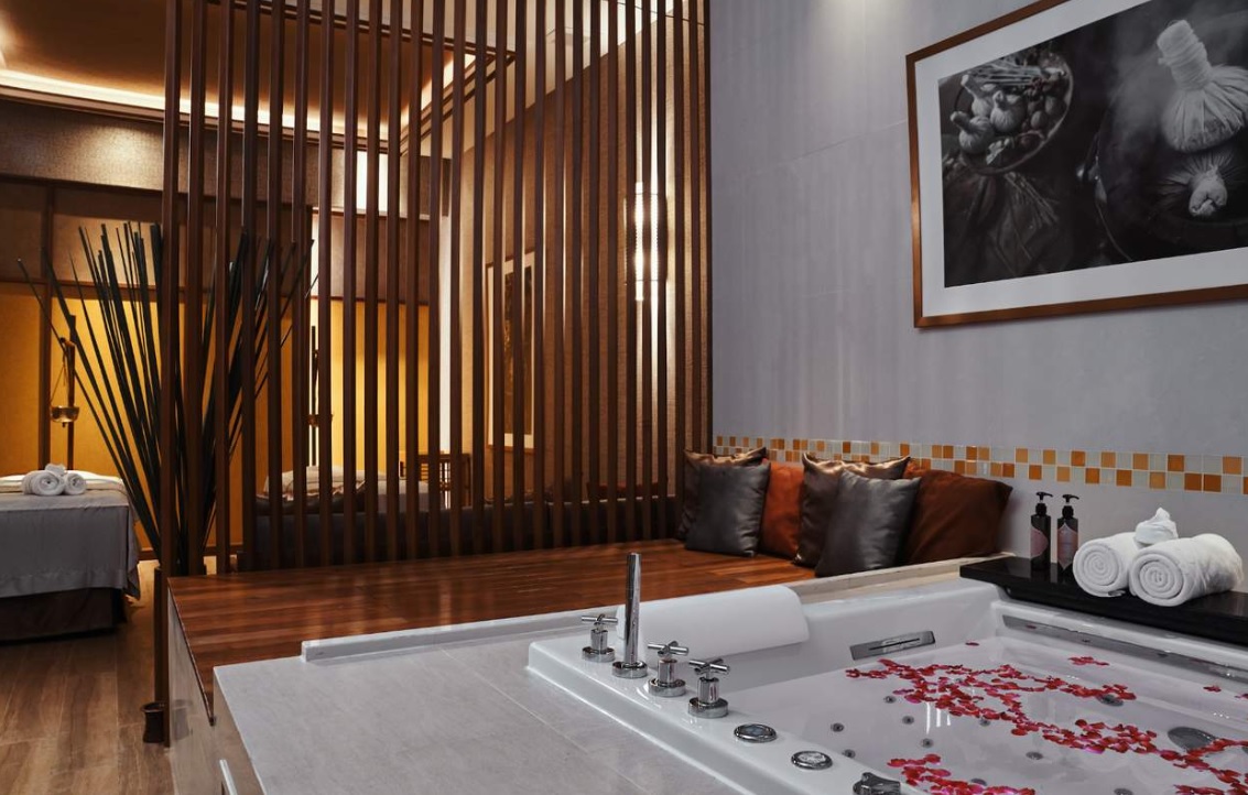 灞桥区高端足道会所，技师服务一流，男士减压首选