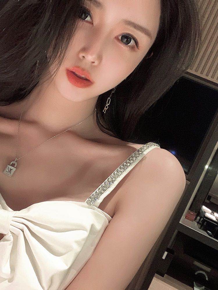 上周在岳麓区高端桑拿会所,体验超级棒!