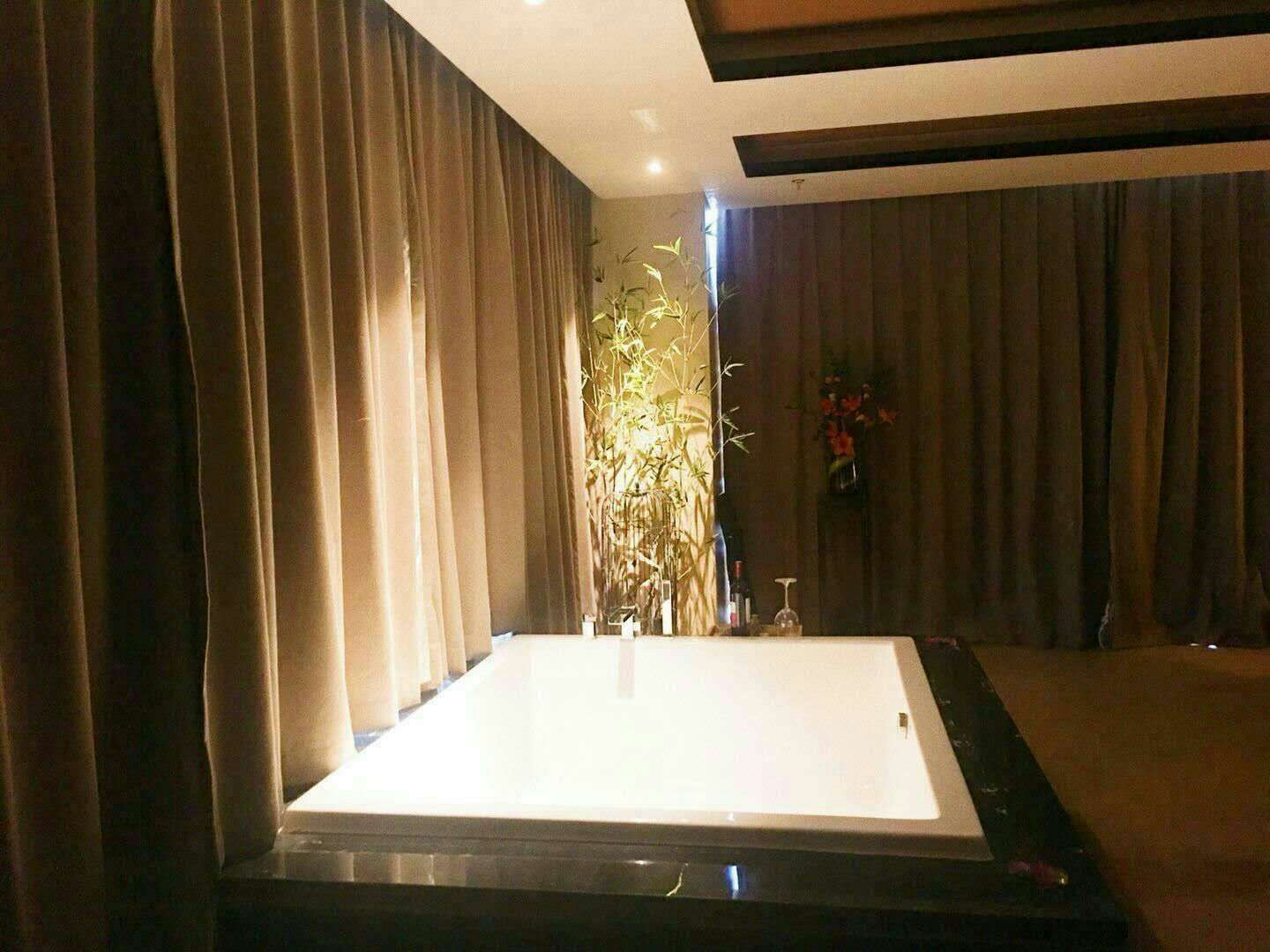 兄弟带我探秘青岛桑拿养生，养生体验真是一绝