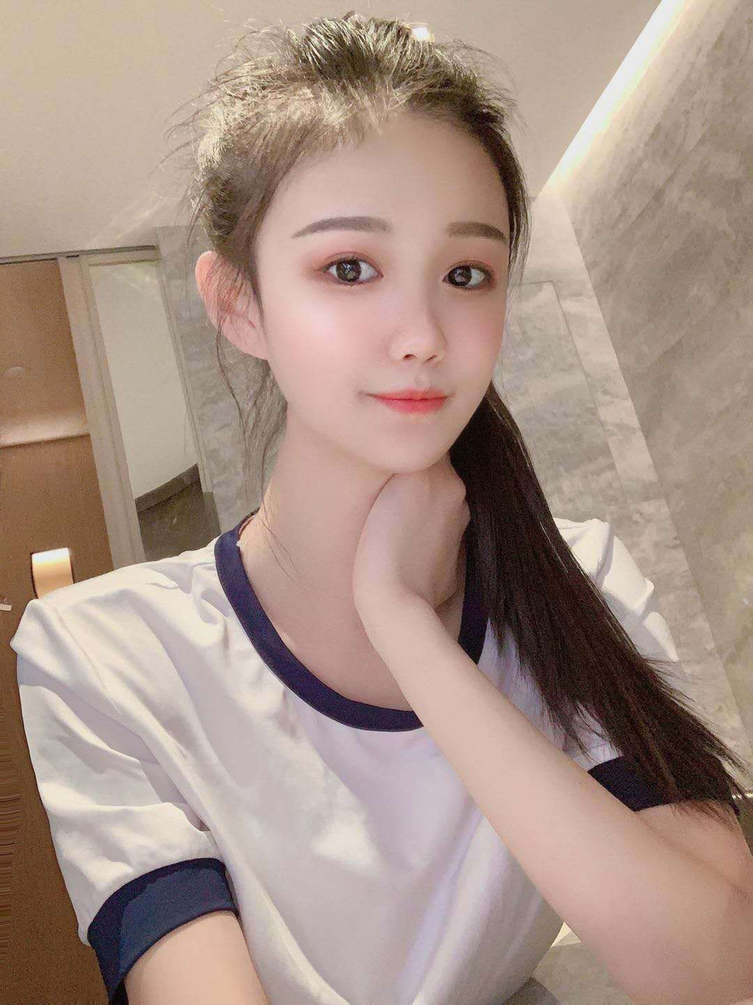 兄弟带我去体验了清苑区洗浴养生会所,每种服务让人意想不到